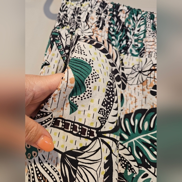 Tahari Size Large Linen Viscose Pull On Pant Wide Leg Tropical Leaf Resortwear - Picture 2 of 10